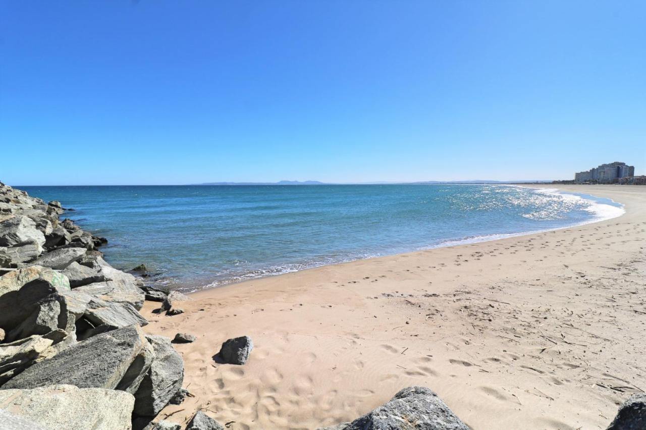Апартаменты Delta Muga, Piso Muy Cerca De La Playa Эмпуриабрава Экстерьер фото